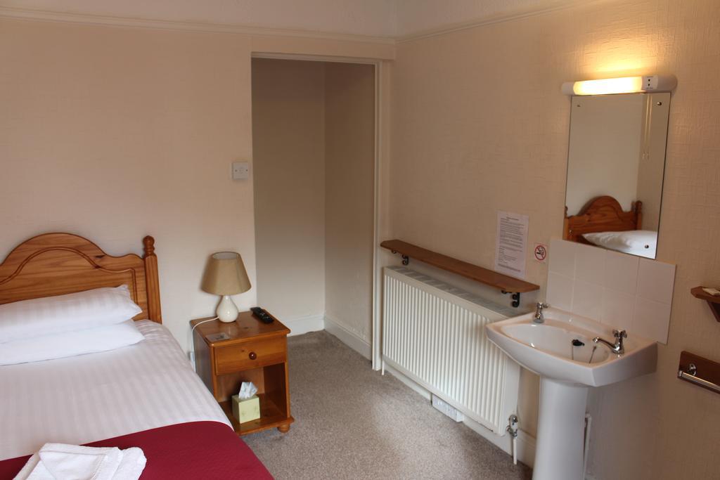 The Tudor Guest House Plymouth Bilik gambar