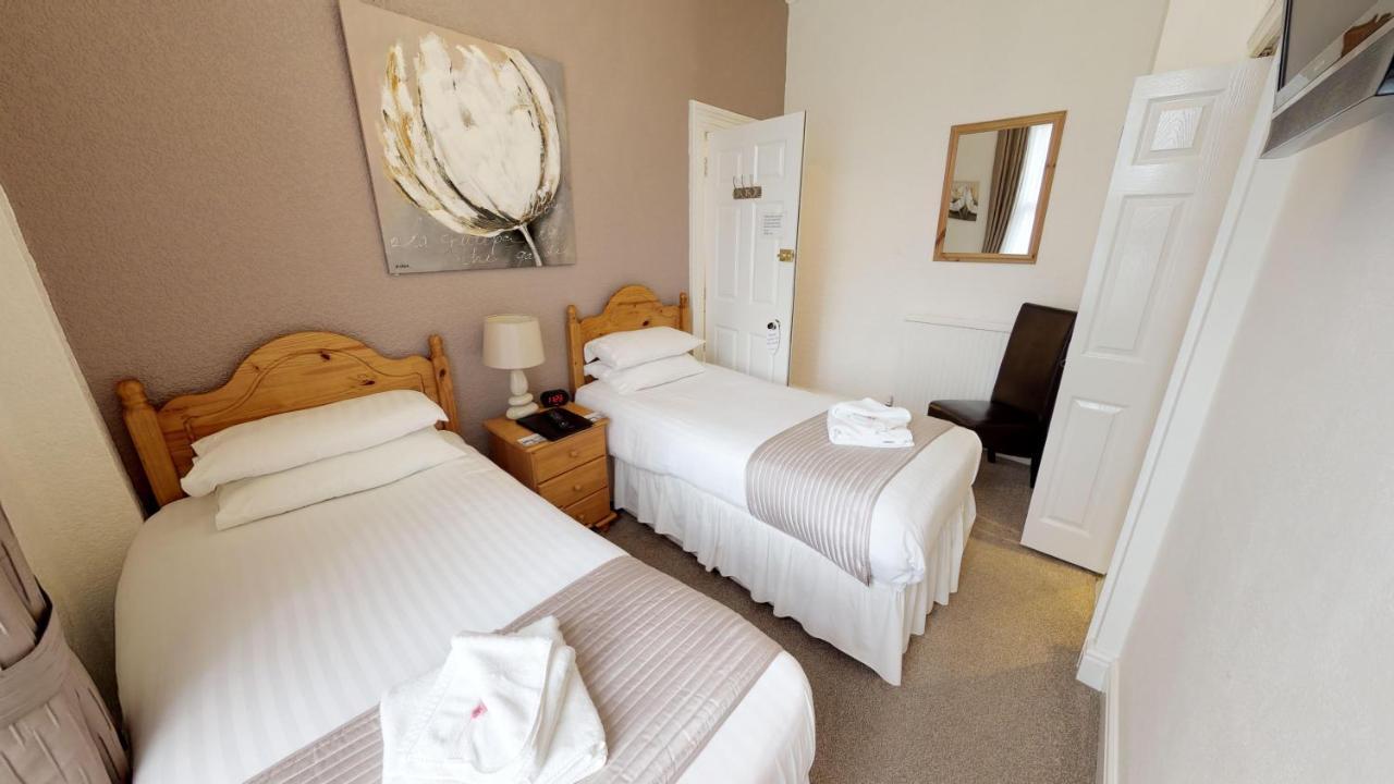 The Tudor Guest House Plymouth Luaran gambar
